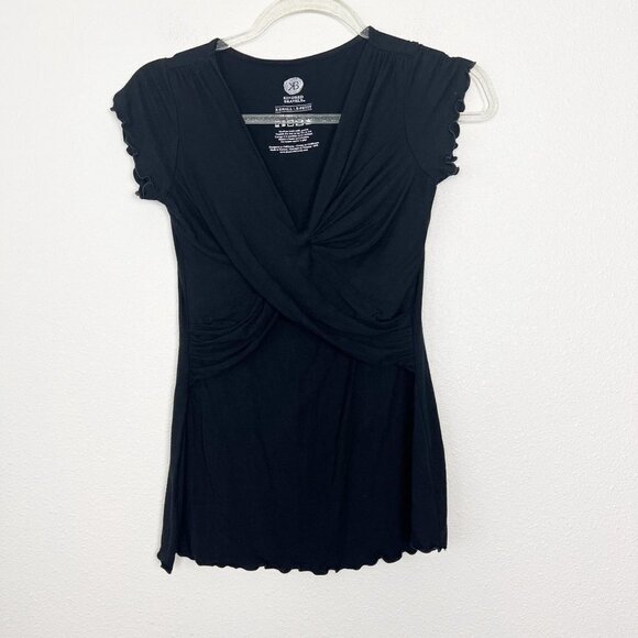 Kindred Bravely Black Davy Short Sleeve Nursing Maternity Top Womens XS Lounge - Picture 2 of 7